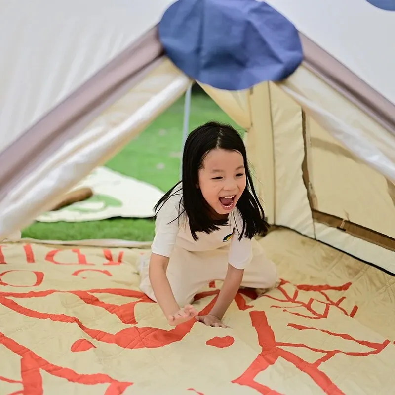 Waterproof Foldable Picnic Mat for Weekends - Image 3