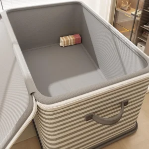 Lockable Foldable Wardrobe Storage Box